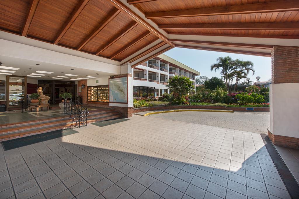 Hotel Bougainvillea San Jose Santo Domingo De Heredia Bagian luar foto